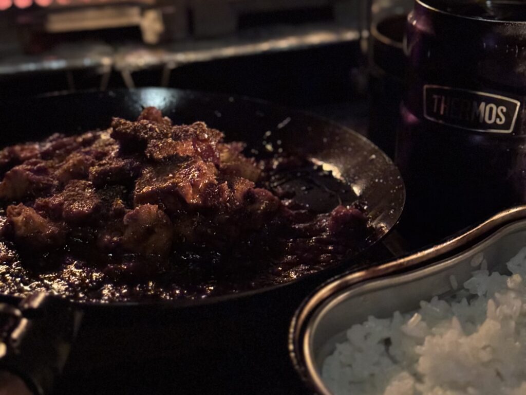 焚き火フライパンで作った麻婆豆腐