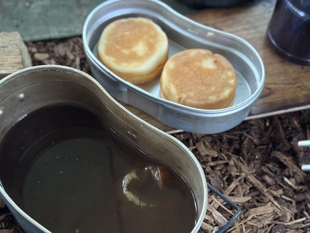 コーヒーを沸かす湯気で今川焼をレンチン