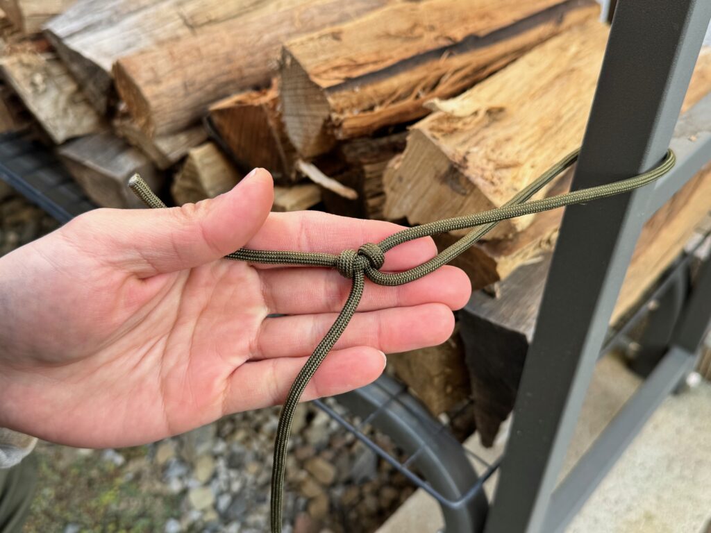 マスヒッチの結び目の裏側